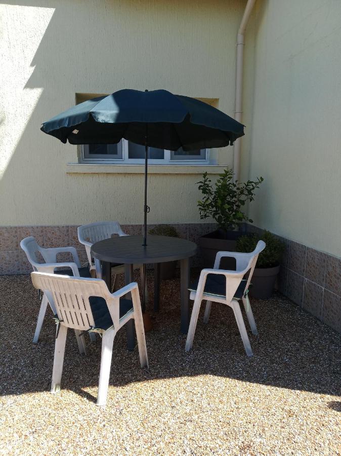 Maison De Vacances Sol & Piper Gombergean المظهر الخارجي الصورة