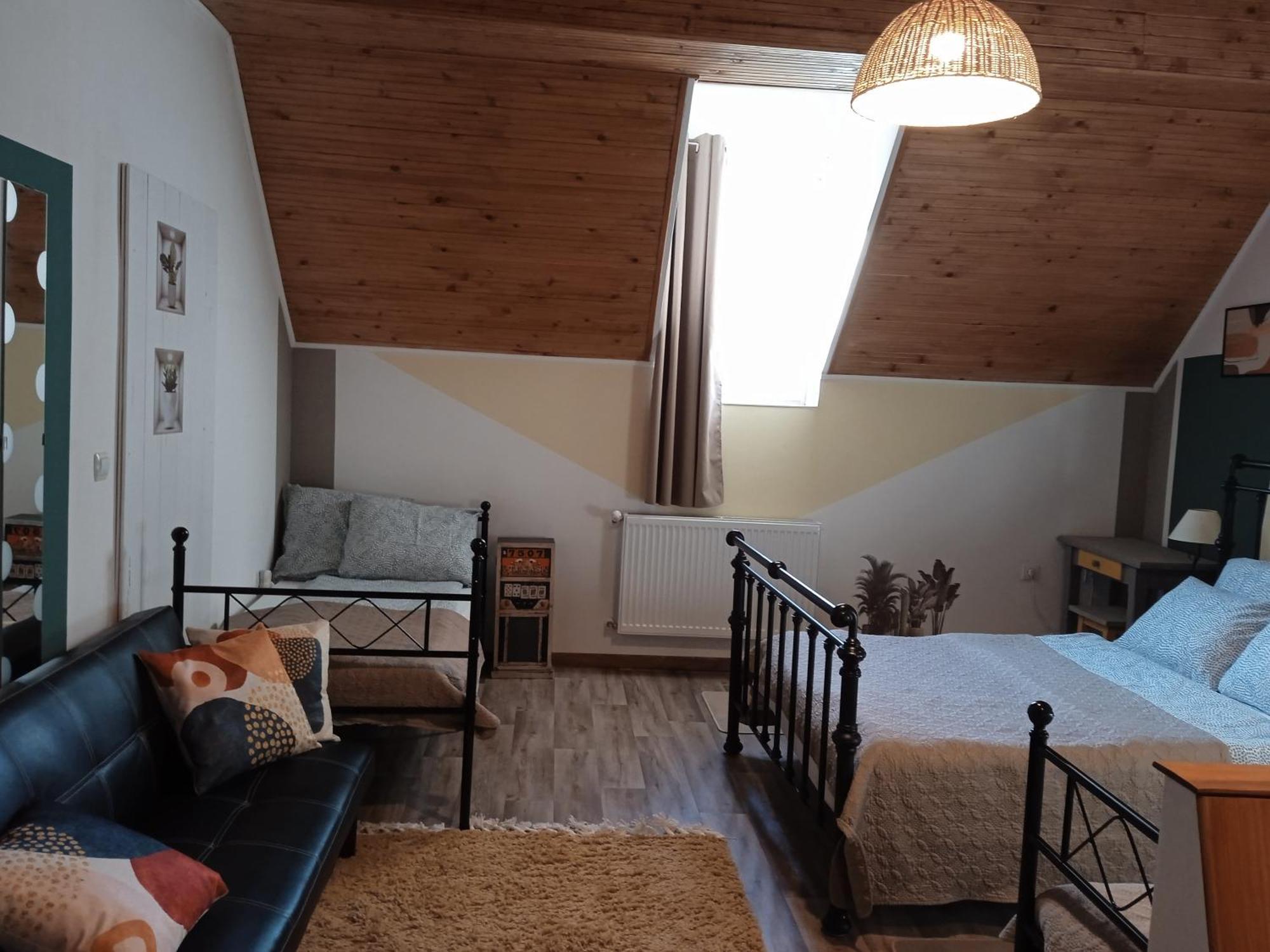 Maison De Vacances Sol & Piper Gombergean الغرفة الصورة